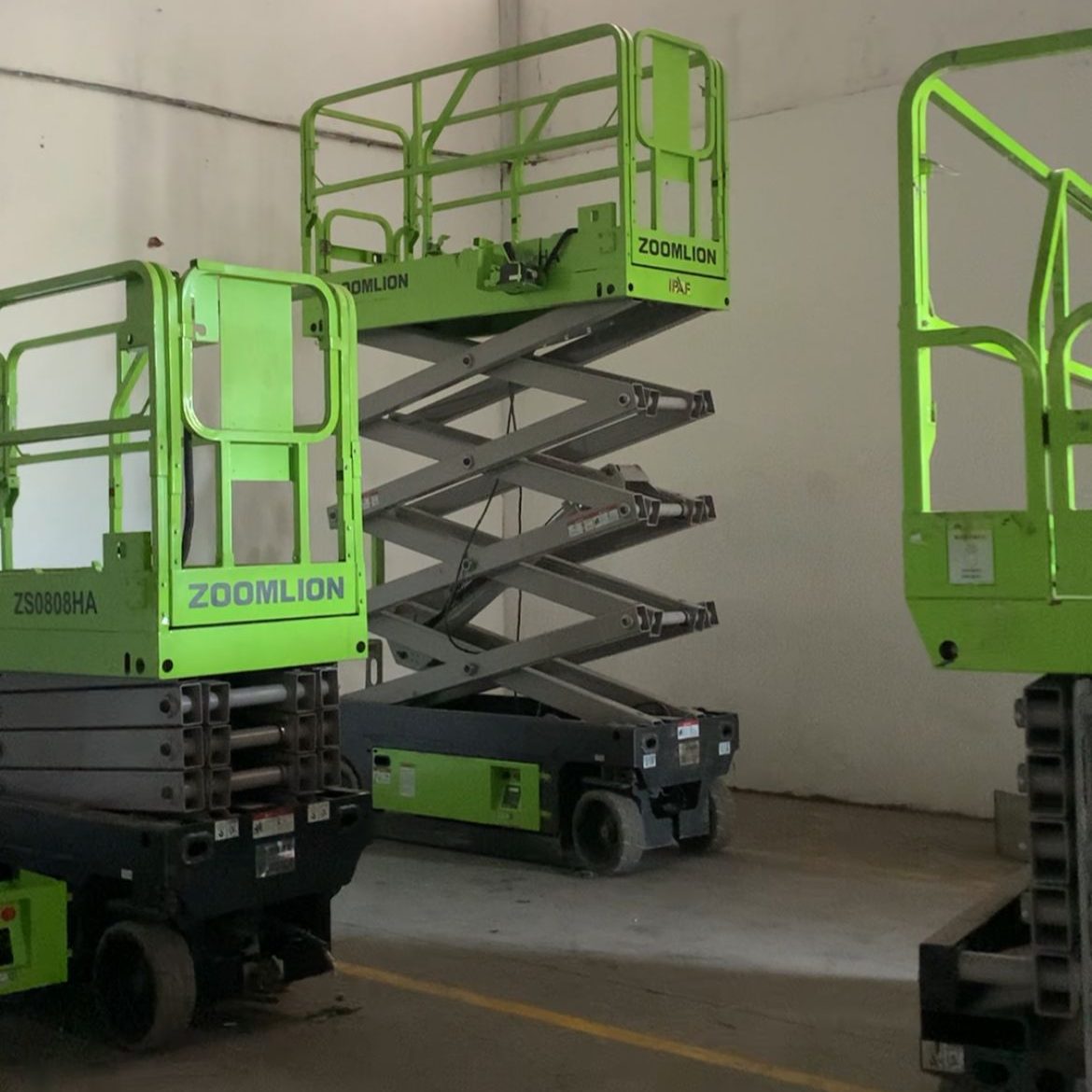 Rekomendasi Sewa Scissor Lift Bali

