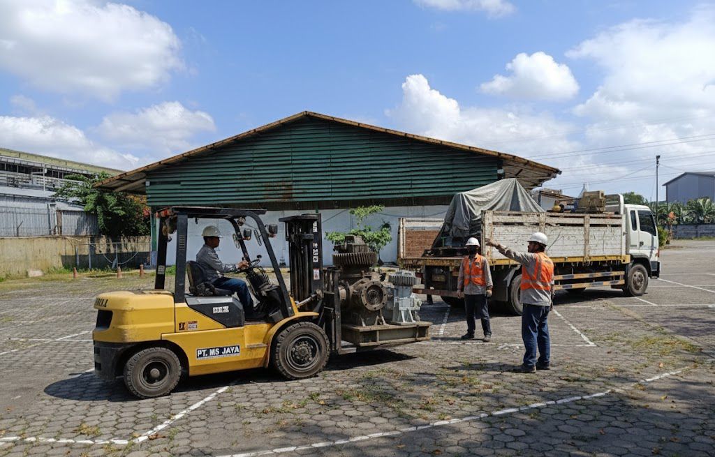 Sewa Forklift Krikilan Surabaya