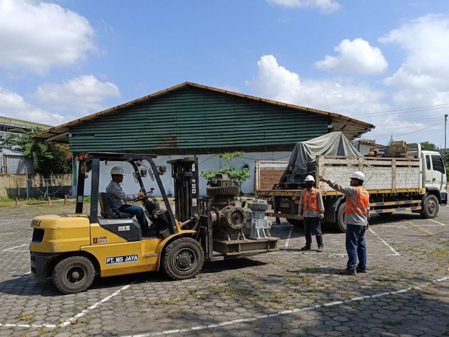 Sewa Forklift Mastrip Surabaya