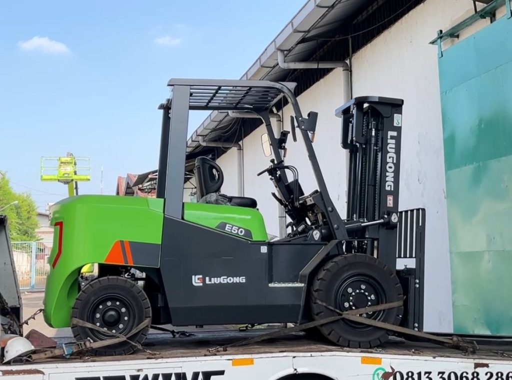 Sewa Forklift Manukan Surabaya